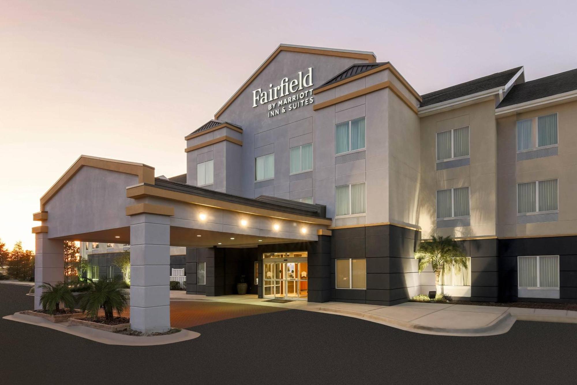 Fairfield Inn & Suites Tampa Fairgrounds/Casino Orient Park Dış mekan fotoğraf
